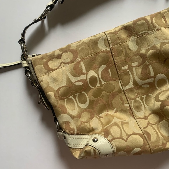 Coach• signature medium Carly bag gold and white - Picture 8 of 14